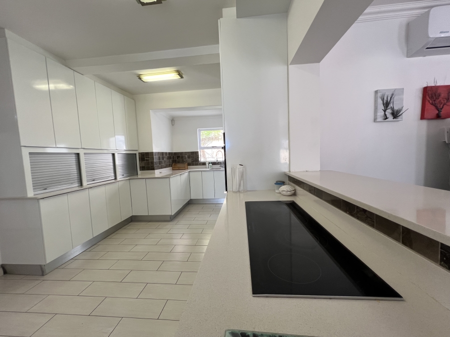 5 Bedroom Property for Sale in Ferreira Town Eastern Cape